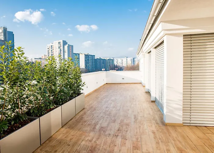 Wh リュブリャナ